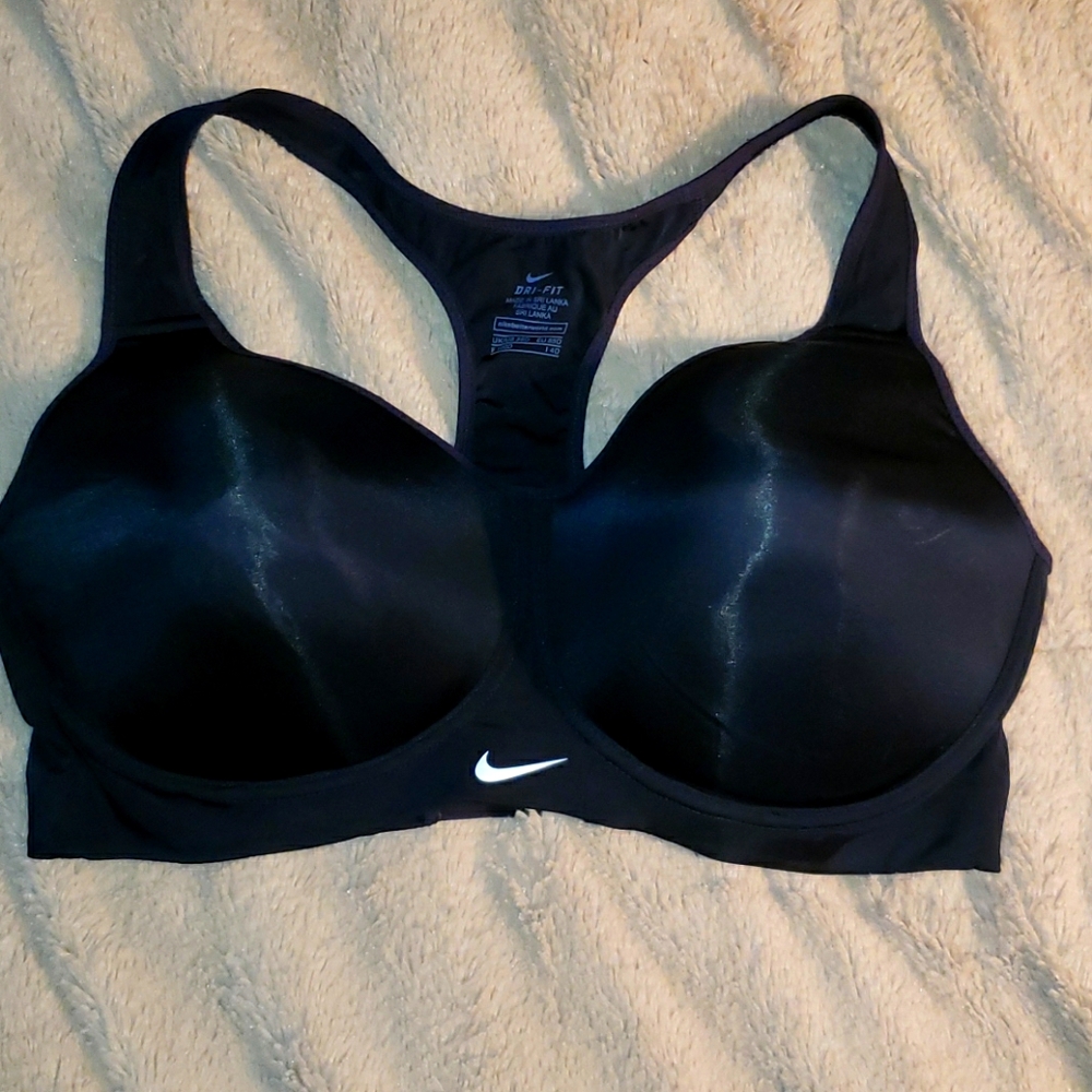 Women's Nike sports bra